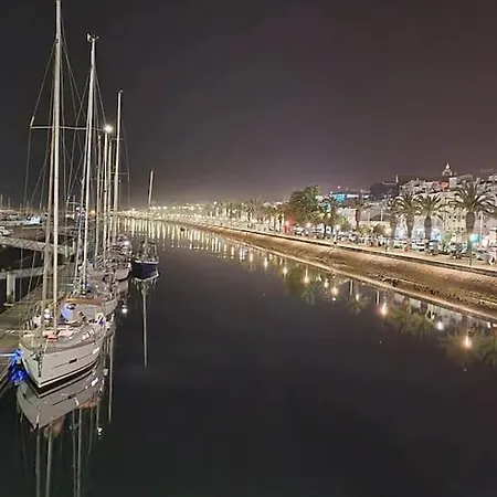 Lagos, Meia Beach, Marina アパート