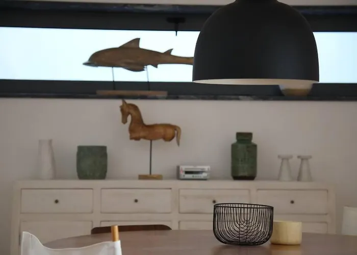 Lagos, Meia Beach, Marina *