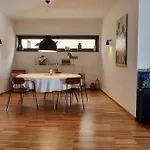 Lagos, Meia Beach, Marina *