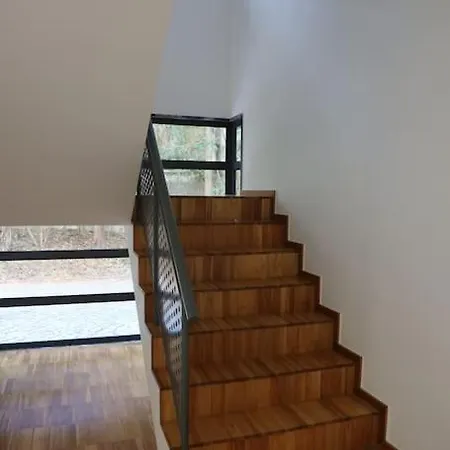 Lagos, Meia Beach, Marina *