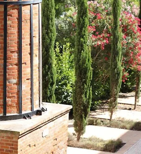 Lagos, Meia Beach, Marina *